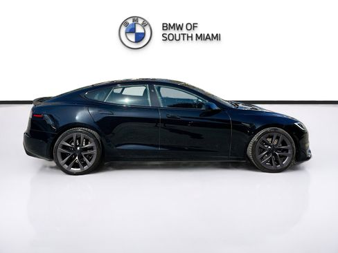 Used 2022 Tesla Model S Plaid image 8