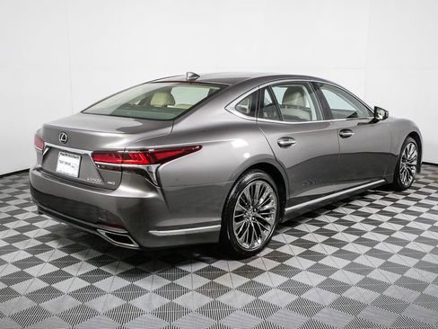 Used 2020 Lexus LS 500 AWD w/ Interior Upgrade Package image 3