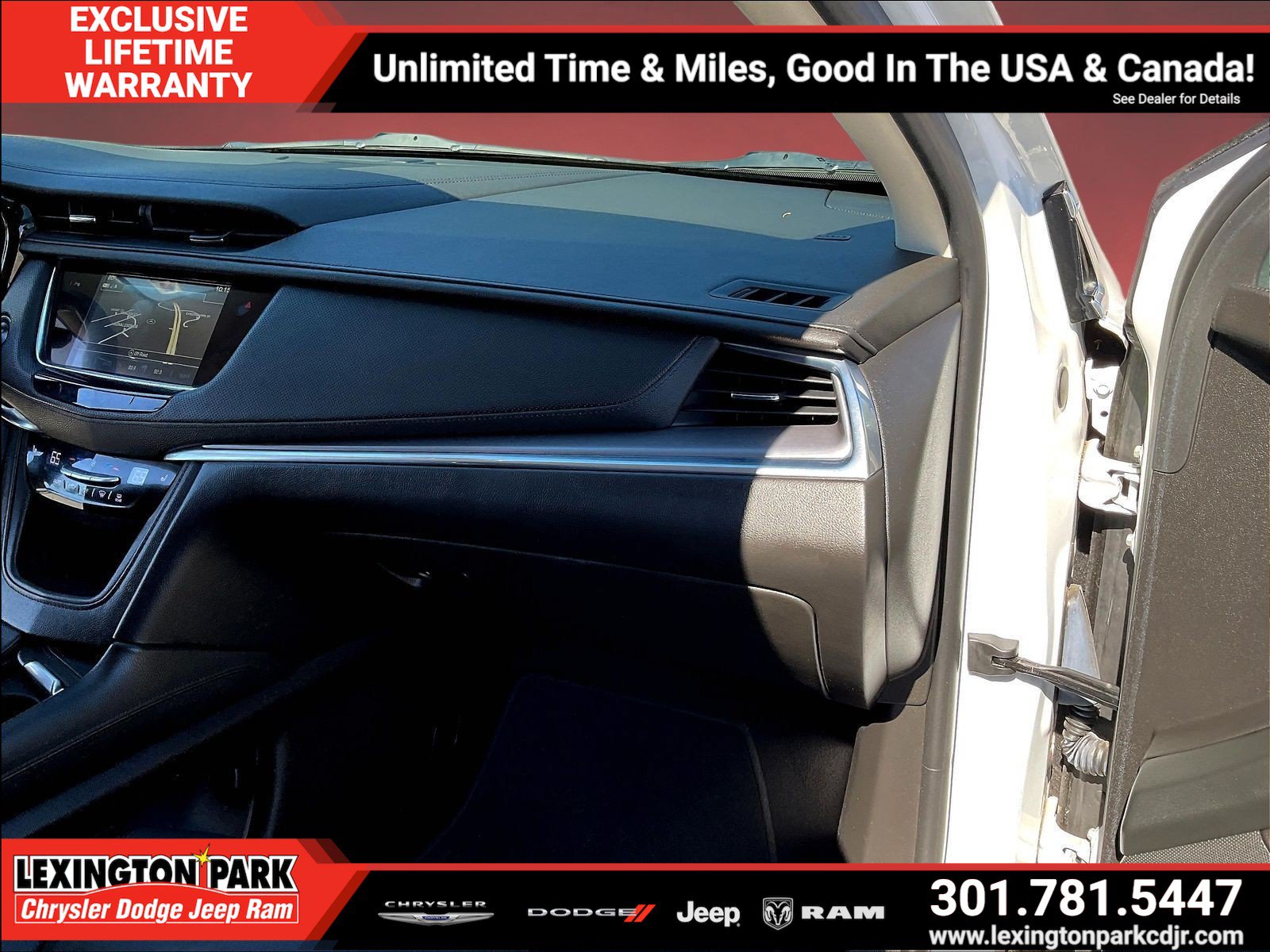 Used 2018 Cadillac XT5 Luxury w/ LPO, Black Ice Package AWD/4WD image 25