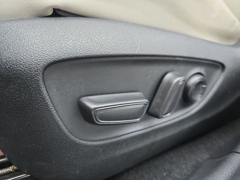 Certified 2021 Toyota RAV4 XLE Premium image 32