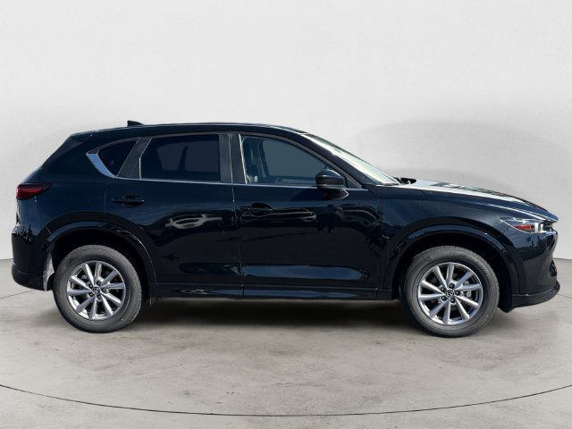 Used 2025 MAZDA CX-5 AWD 2.5 S w/ Select Package image 4