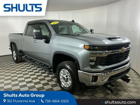 Used 2024 Chevrolet Silverado 2500 LT w/ Convenience Package image 1