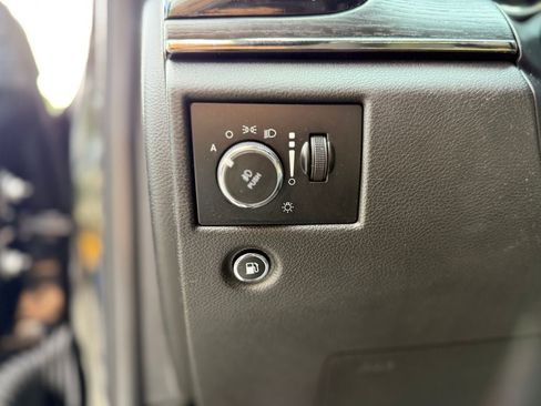 Used 2019 Jeep Grand Cherokee High Altitude AWD/4WD image 22