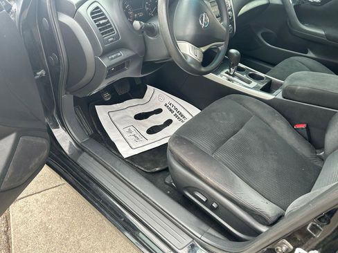 Used 2014 Nissan Altima 2.5 S FWD image 10