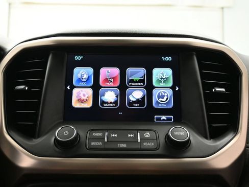 Used 2017 GMC Acadia Denali w/ Technology Package FWD image 29