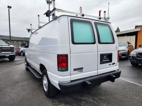 Used 2014 Ford E-250 and Econoline 250 E-250 w/ Power Group image 11