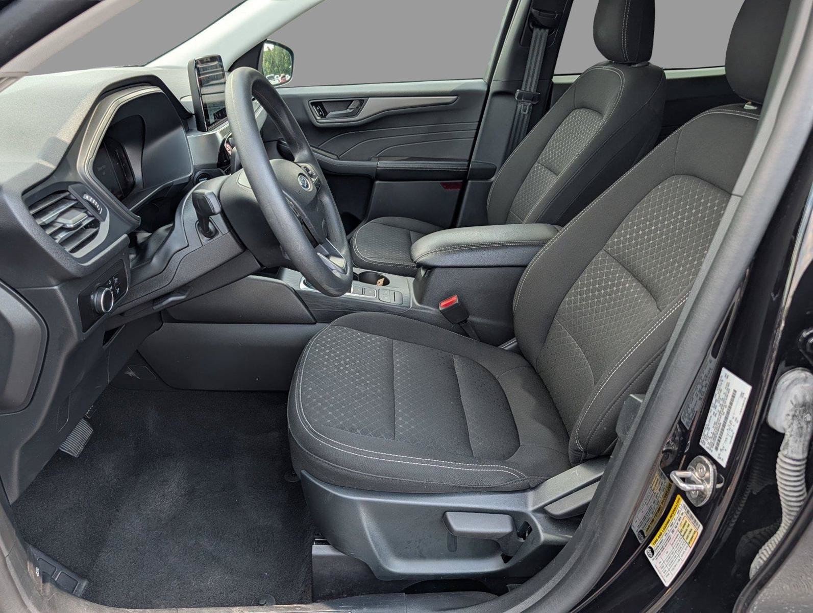 Used 2025 Ford Escape Active FWD image 10