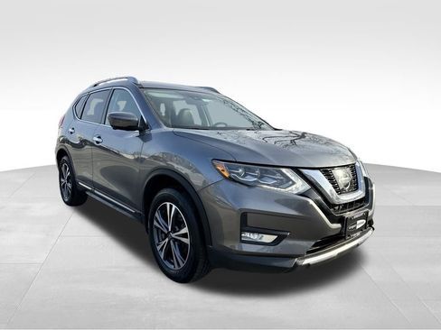 Used 2017 Nissan Rogue SL w/ SL Premium Package image 6