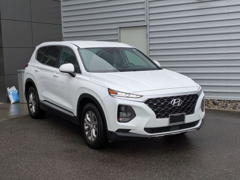 Used 2019 Hyundai Santa Fe SE image 7