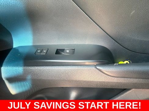 Used 2018 Toyota Camry SE FWD image 15