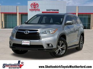 Used 2016 Toyota Highlander XLE FWD video 1