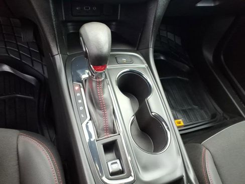 Used 2022 Chevrolet Equinox RS FWD image 14