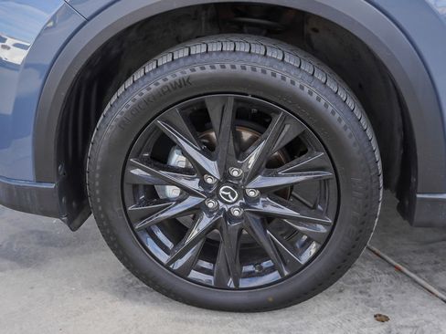 Used 2024 MAZDA CX-5 Carbon Edition image 12