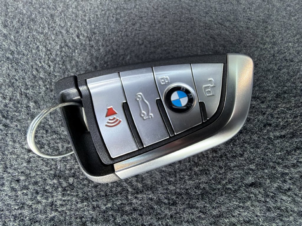 Used 2022 BMW X5 M50i w/ Executive Package AWD/4WD image 28