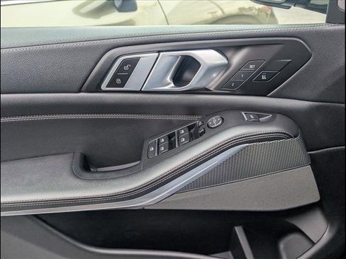 Used 2020 BMW X5 M50i w/ Premium Package image 15