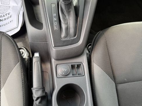 Used 2014 Ford Focus S FWD image 11