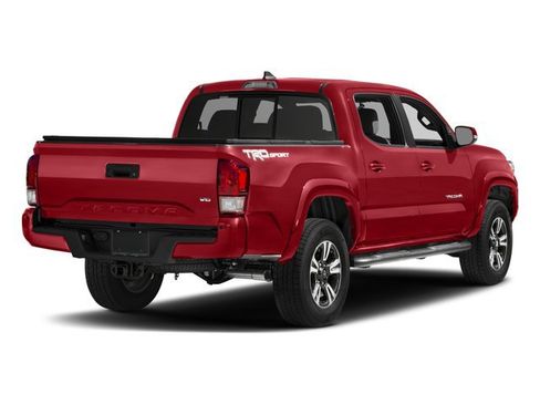 Used 2016 Toyota Tacoma TRD Sport w/ Towing Package AWD/4WD image 2