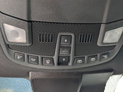 Used 2018 Ford F150 Platinum w/ Equipment Group 701A Luxury AWD/4WD image 15