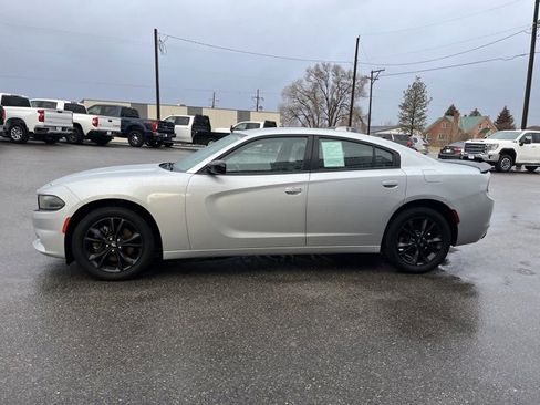 Used 2020 Dodge Charger SXT w/ Blacktop Package image 7