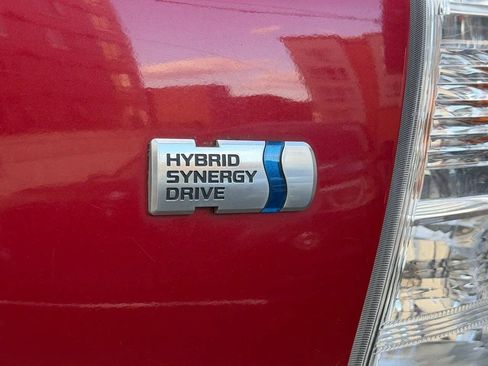 Used 2012 Toyota Prius V Two FWD image 23
