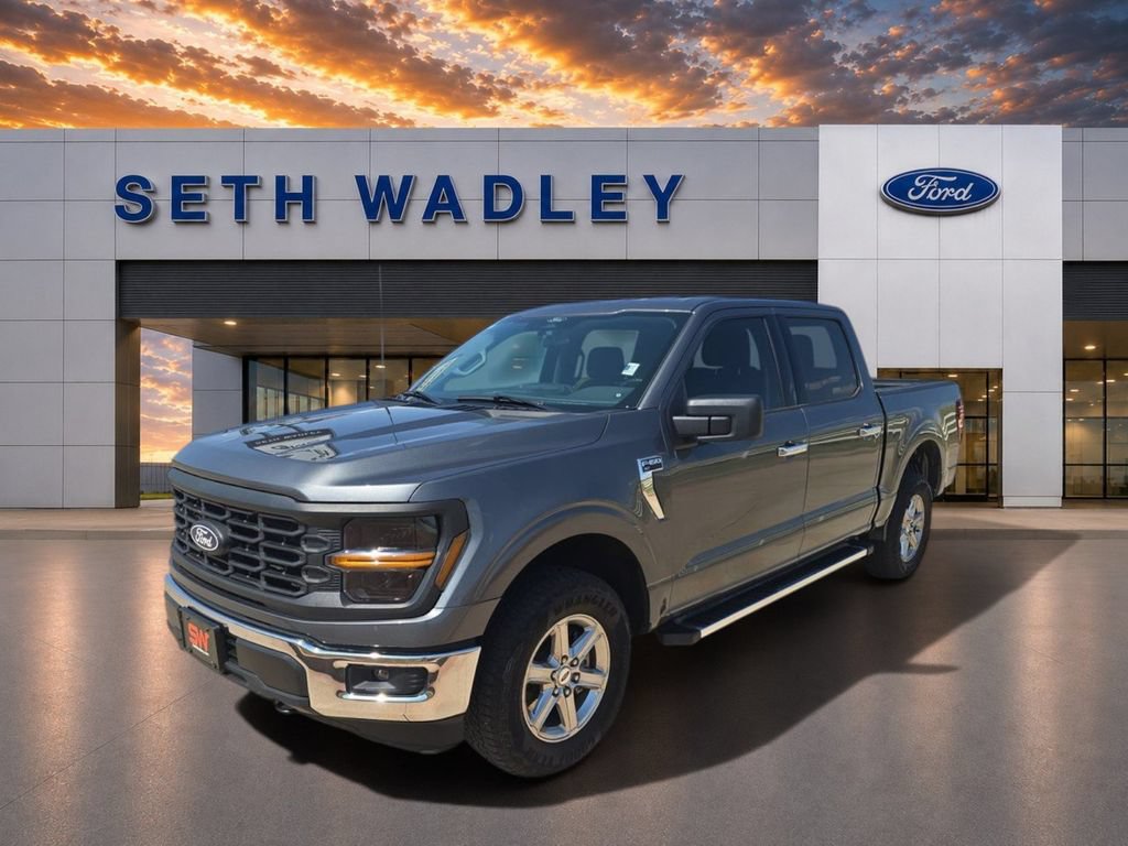 Used 2025 Ford F150 XLT w/ Equipment Group 301A Standard AWD/4WD image 3