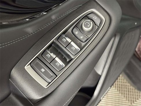 Used 2025 Subaru Outback Touring XT image 18