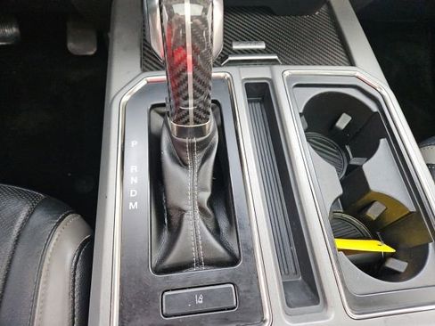 Used 2018 Ford F150 Raptor w/ Equipment Group 802A Luxury image 18