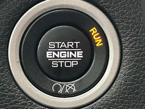 Used 2021 RAM 2500 Big Horn image 3