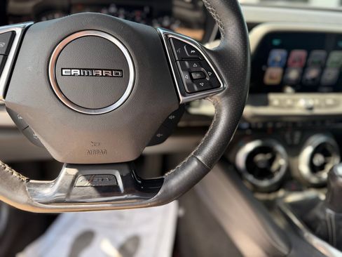 Used 2017 Chevrolet Camaro LT RWD image 19
