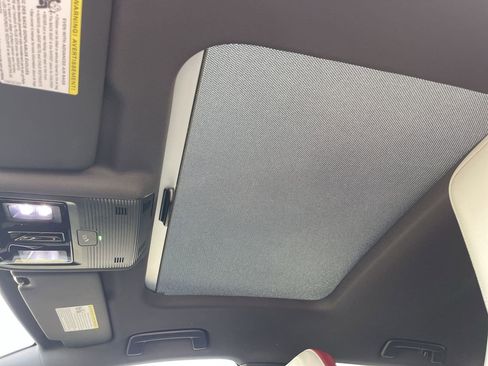 New 2026 Volkswagen GTI SE image 18