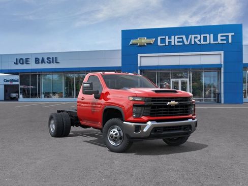 New 2026 Chevrolet Silverado 3500 W/T w/ WT Convenience Package AWD/4WD image 1