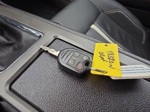 Used 2013 Ford Mustang GT Premium RWD image 26