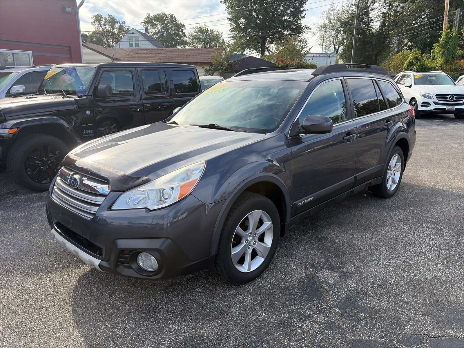 Used 2014 Subaru Outback 2.5i Limited AWD/4WD image 1