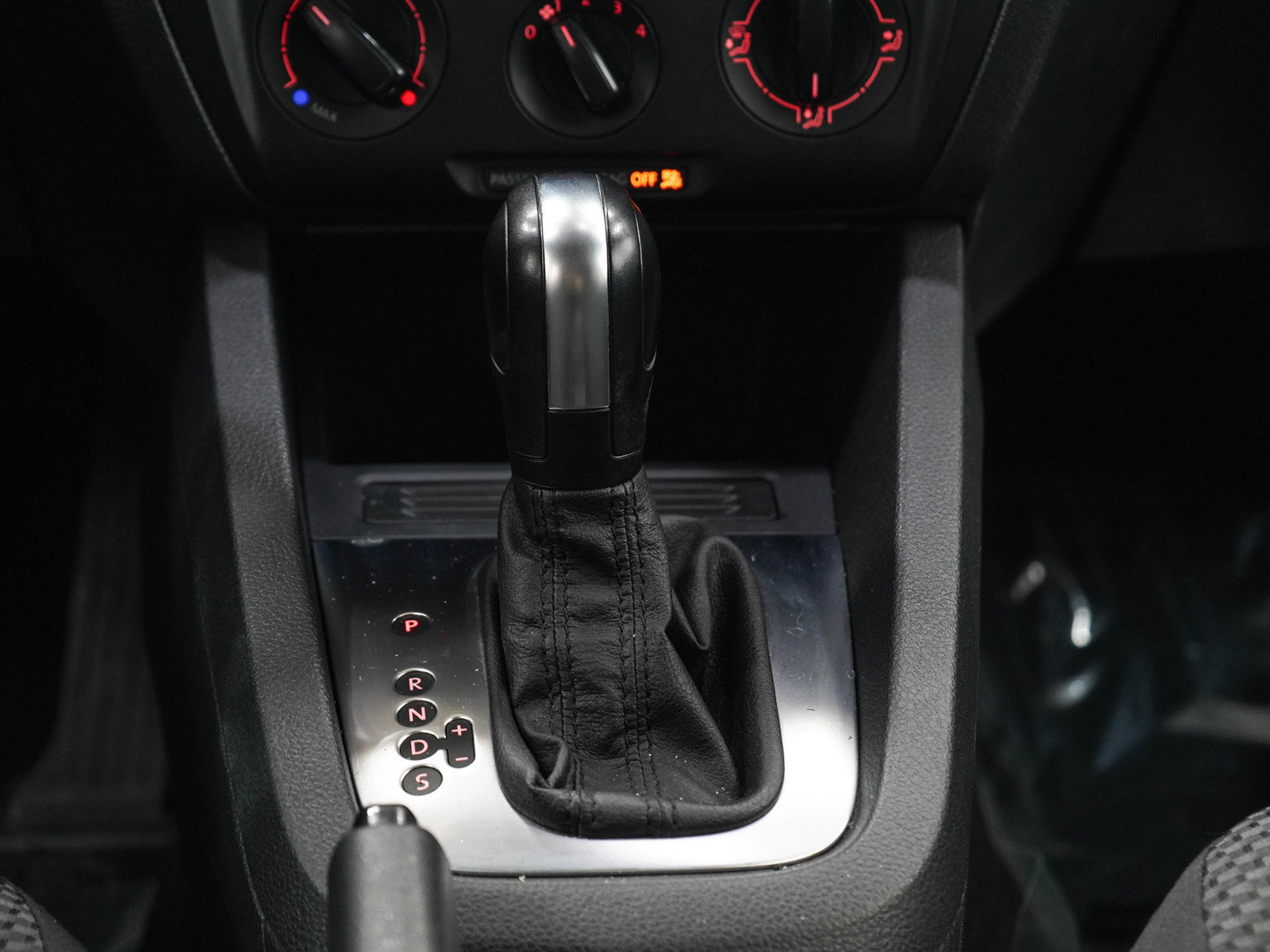 Used 2014 Volkswagen Jetta S FWD image 17