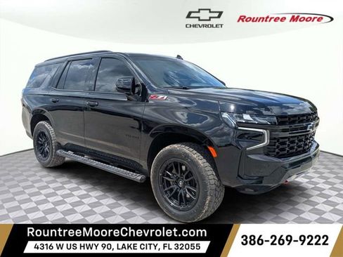 Used 2024 Chevrolet Tahoe Z71 w/ Luxury Package AWD/4WD image 1