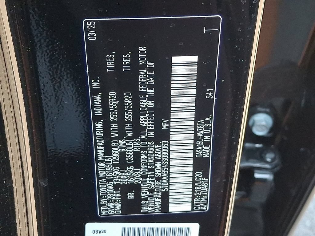 Used 2025 Toyota Grand Highlander AWD image 28