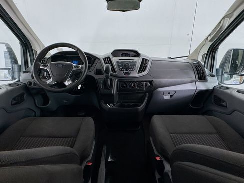 Used 2018 Ford Transit 350 XLT image 26