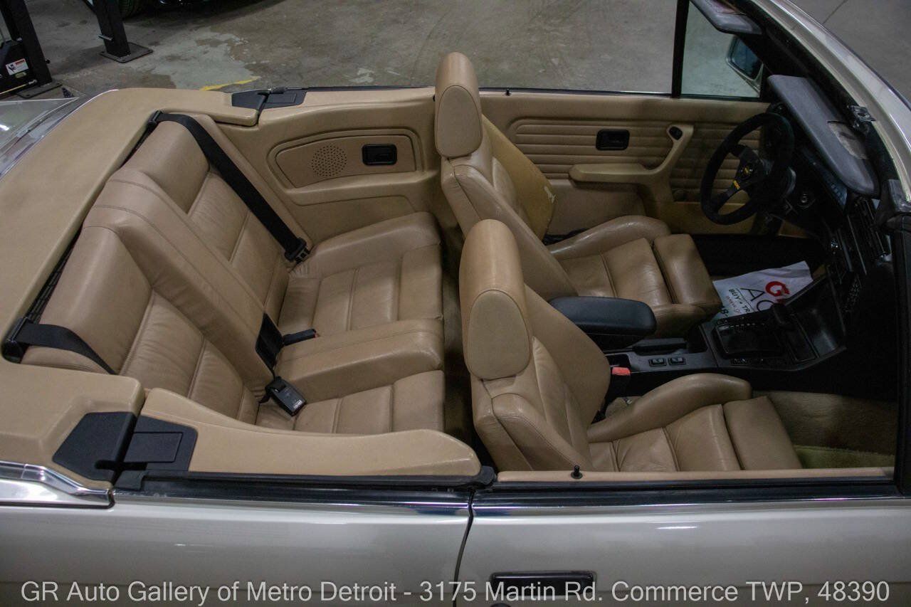Used 1989 BMW 325i Convertible RWD image 15