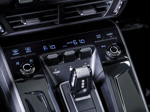 Certified 2025 Porsche 911 Carrera image 27