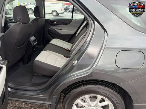 Used 2021 Chevrolet Equinox LS AWD/4WD image 23