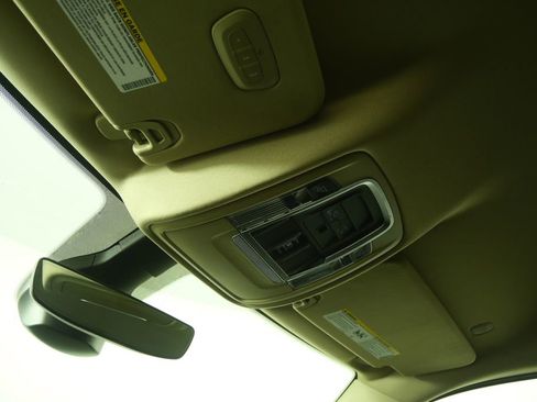 Used 2020 RAM 1500 Laramie image 17