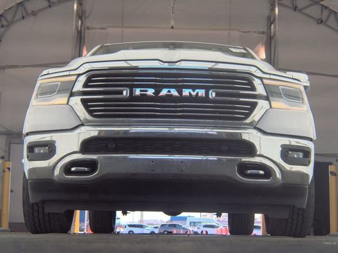 Used 2019 RAM 1500 Laramie image 3