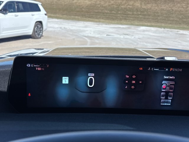 Used 2026 Ford Expedition Active AWD/4WD image 25