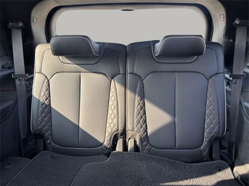 Used 2021 Jeep Grand Cherokee L Summit image 28