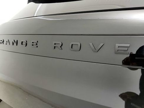 Used 2026 Land Rover Range Rover Sport Dynamic SE AWD/4WD image 32
