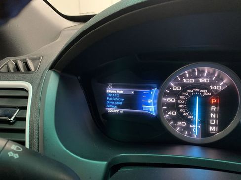 Used 2015 Ford Explorer Limited AWD/4WD image 34