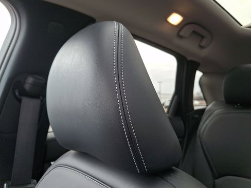 Used 2019 INFINITI QX50 Luxe w/ Navigation Package image 13