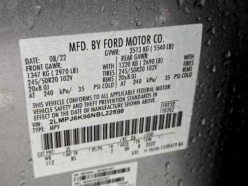 Certified 2022 Lincoln Nautilus Reserve w/ Luxury Package image 28