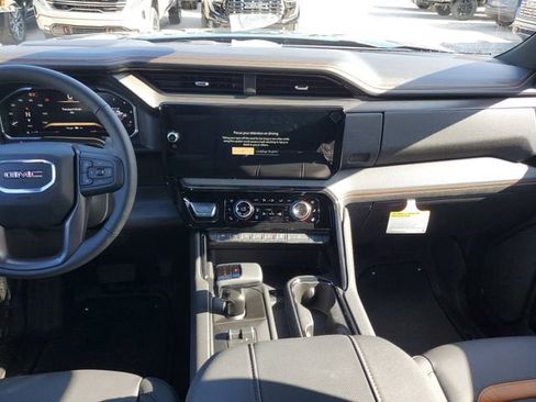 New 2026 GMC Sierra 1500 AT4 w/ AT4 Premium Package AWD/4WD image 15