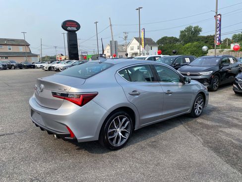 Used 2022 Acura ILX w/ Premium Package image 5